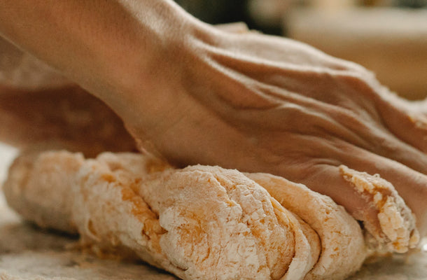 Dough made with glutten-free flour